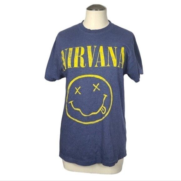 Nirvana Short Sleeve Smiley Face Crewneck Shirt M - Picture 1 of 5